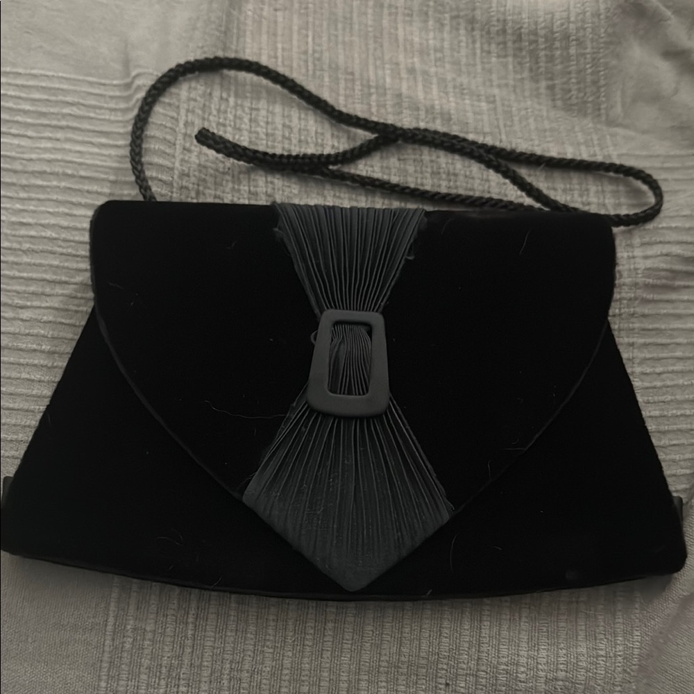 Vintage Elegant Black Velvet and Satin  Evening Clutch